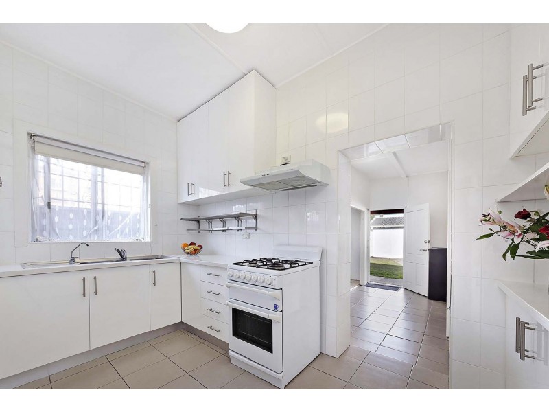 21 Earle Avenue, Ashfield NSW 2131