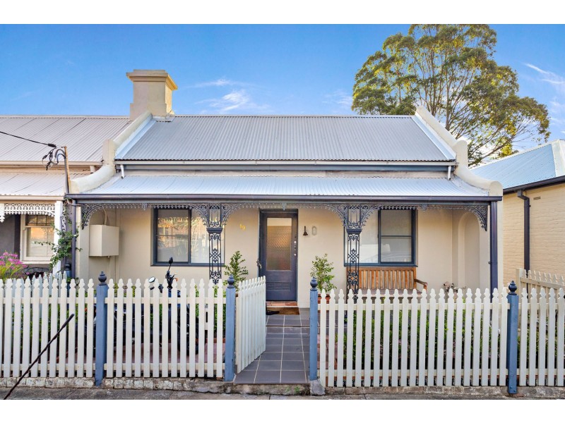 19 Lion Street, Croydon NSW 2132