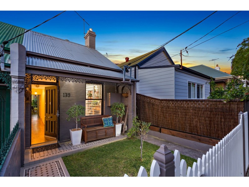 139 Park Avenue, Ashfield NSW 2131
