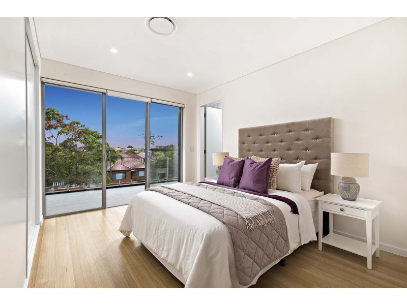 8 Tudor Street, Campsie NSW 2194