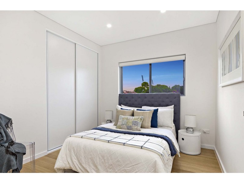 8 Tudor Street, Campsie NSW 2194