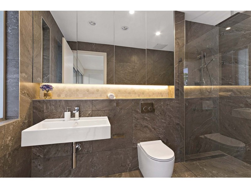 8 Tudor Street, Campsie NSW 2194