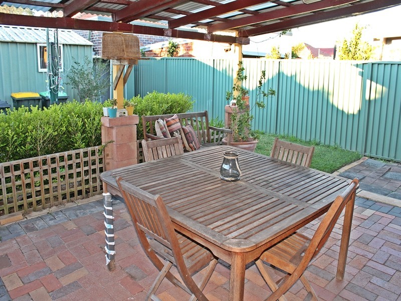 15 Yandarlo Street, Croydon Park NSW 2133