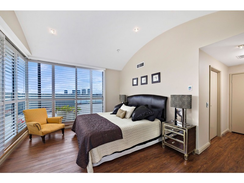 20/29 Bennelong Parkway, Wentworth Point NSW 2127