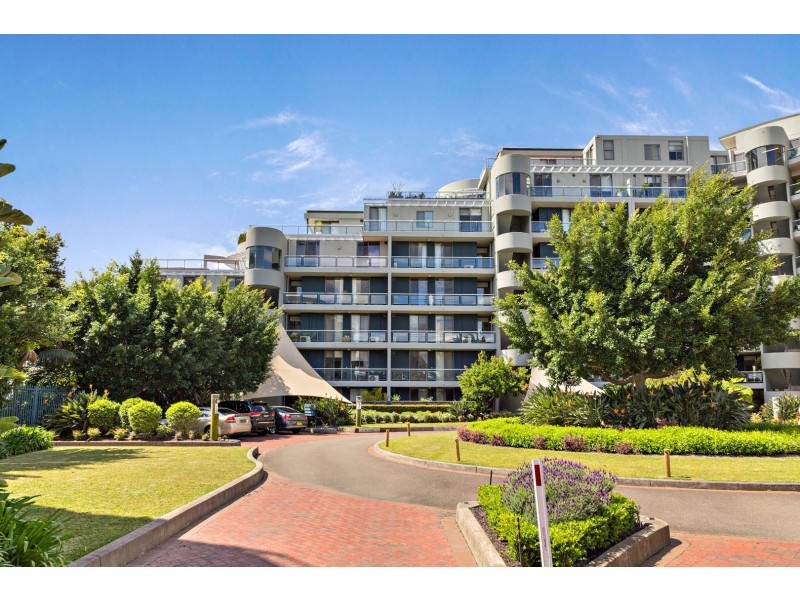 20/29 Bennelong Parkway, Wentworth Point NSW 2127