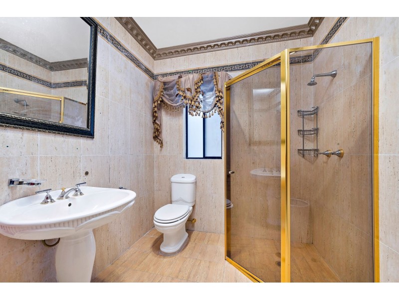 40 Pomona Street, Greenacre NSW 2190