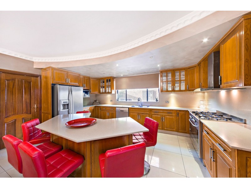 40 Pomona Street, Greenacre NSW 2190