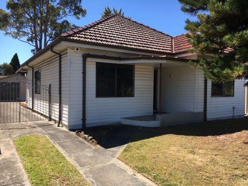 28 Walsh Avenue, Croydon Park NSW 2133