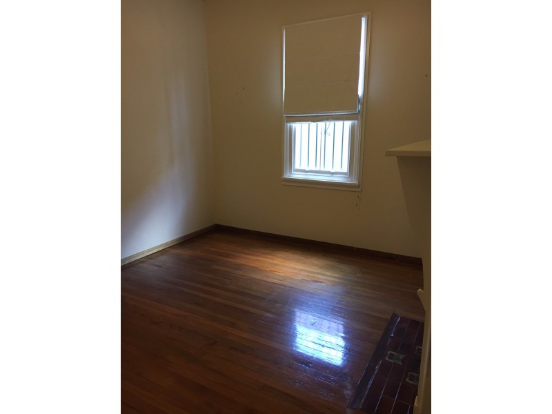 21 Lennartz Street, Croydon Park NSW 2133