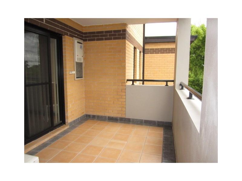 9/33 Eastbourne Road, Homebush West NSW 2140