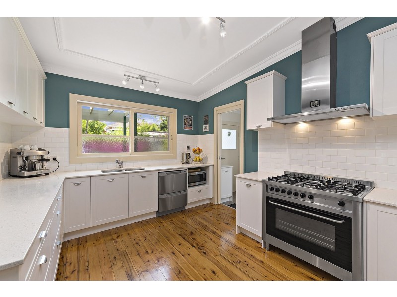 6 Bruce Street, Ashfield NSW 2131