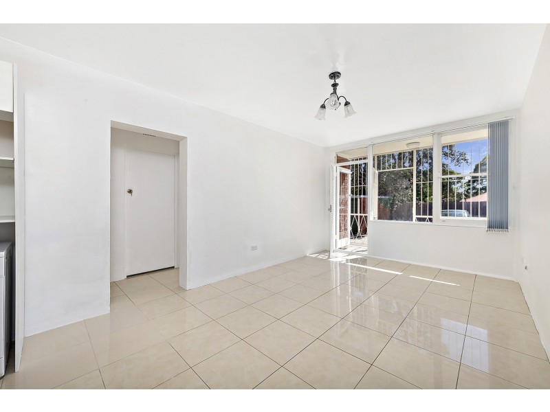 1/5 Henry Street, Ashfield NSW 2131