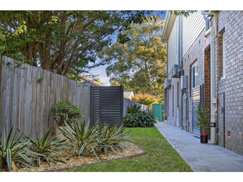 6 Kent Avenue, Croydon Park NSW 2133