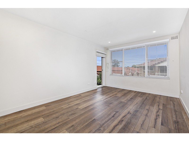 7/8 Fifth Avenue, Campsie NSW 2194