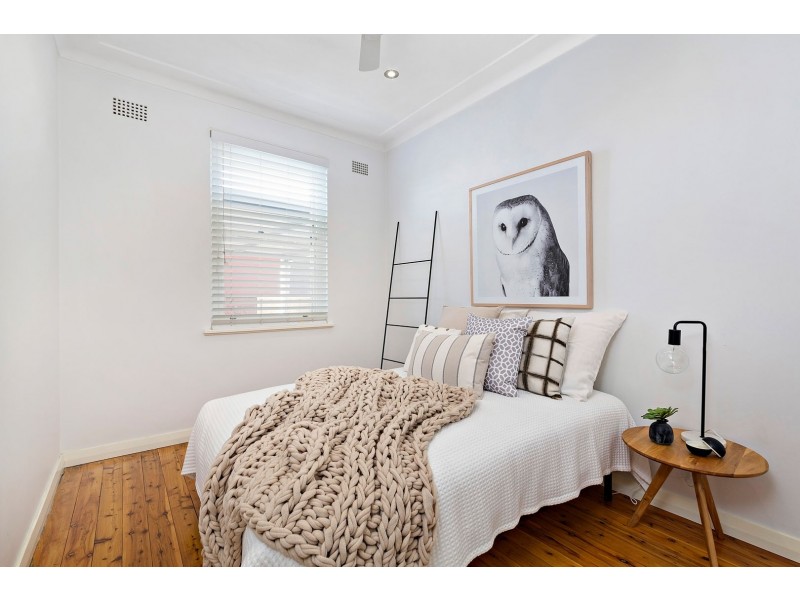 22 Junee Crescent, Kingsgrove NSW 2208