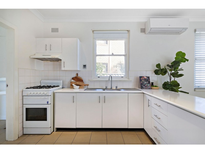 22 Junee Crescent, Kingsgrove NSW 2208