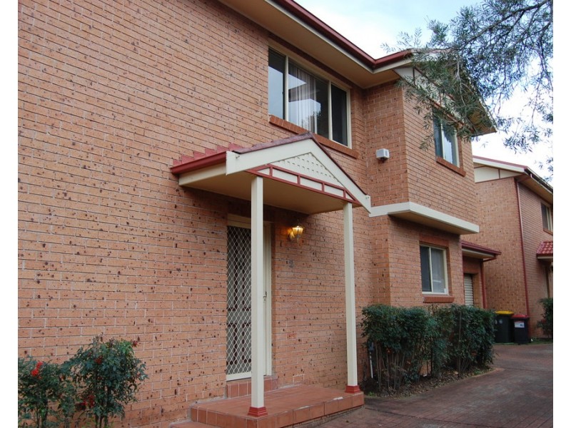 2/182 Croydon Avenue, Croydon Park NSW 2133