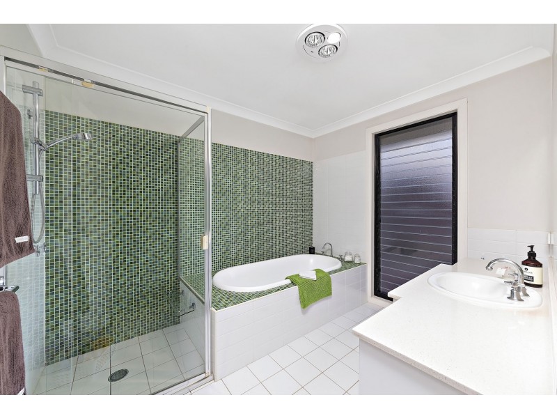 8 Alma Avenue, Campsie NSW 2194