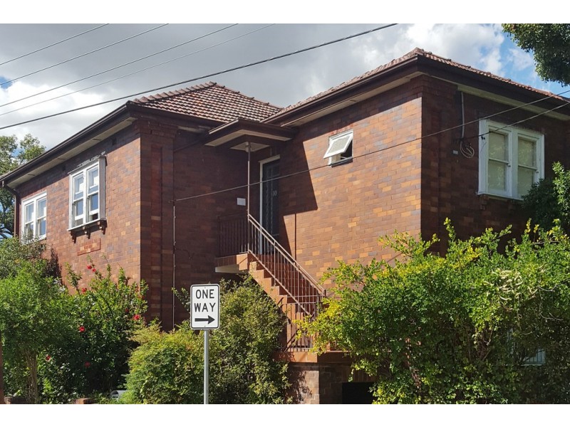 1/108 Norton Street, Ashfield NSW 2131