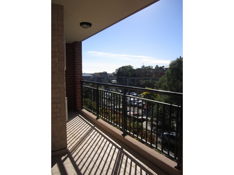 6/1a Orchard Crescent, Ashfield NSW 2131