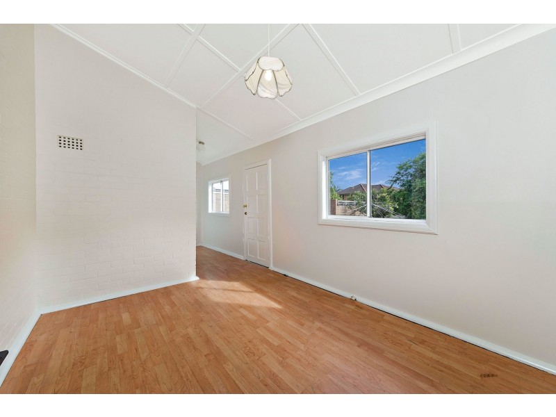 10 Brighton Avenue, Croydon Park NSW 2133