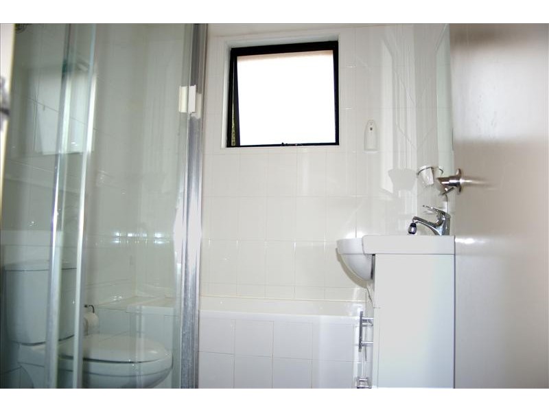 11/24-28 Reid Avenue, Westmead NSW 2145