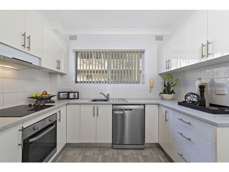 2/32 Orpington Street, Ashfield NSW 2131