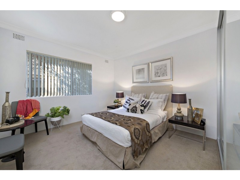 2/32 Orpington Street, Ashfield NSW 2131