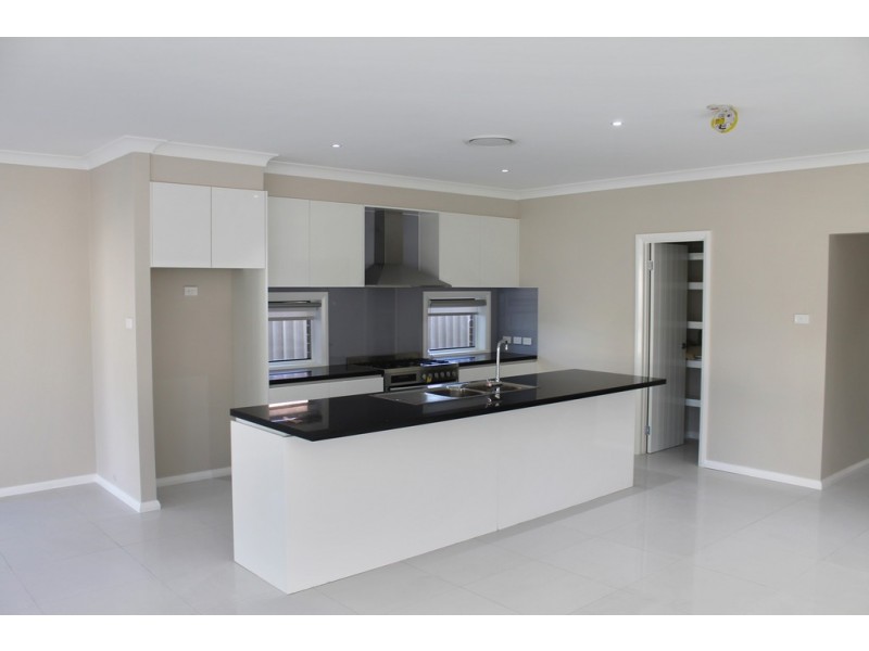 6 Hillcrest Avenue, Strathfield South NSW 2136