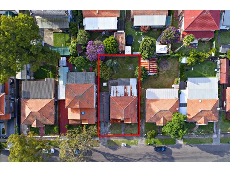 12 Wynnstay Avenue, Enfield NSW 2136