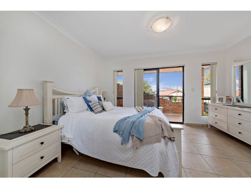 4A Cowl Street, Greenacre NSW 2190