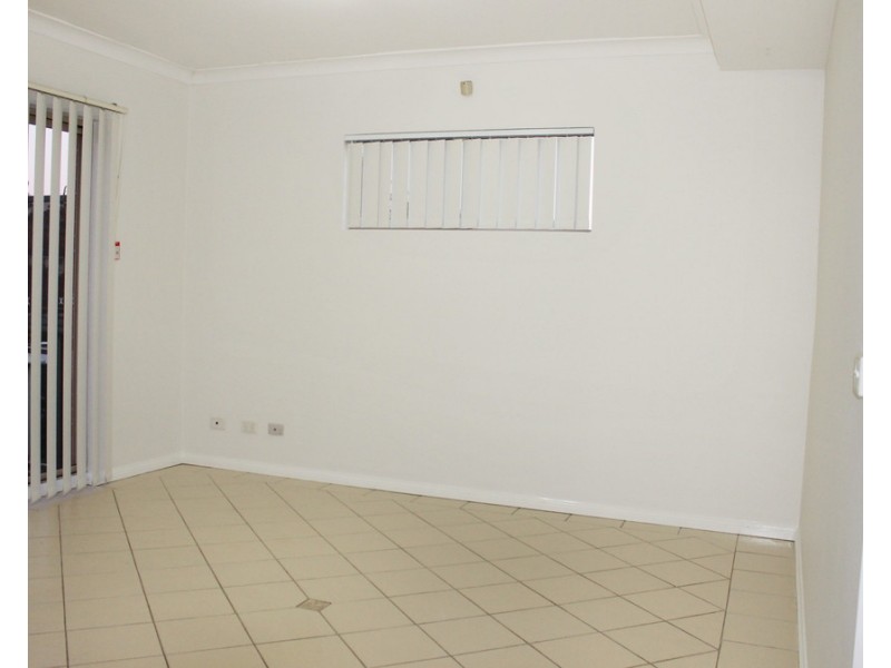 52 Denman Road, Georges Hall NSW 2198