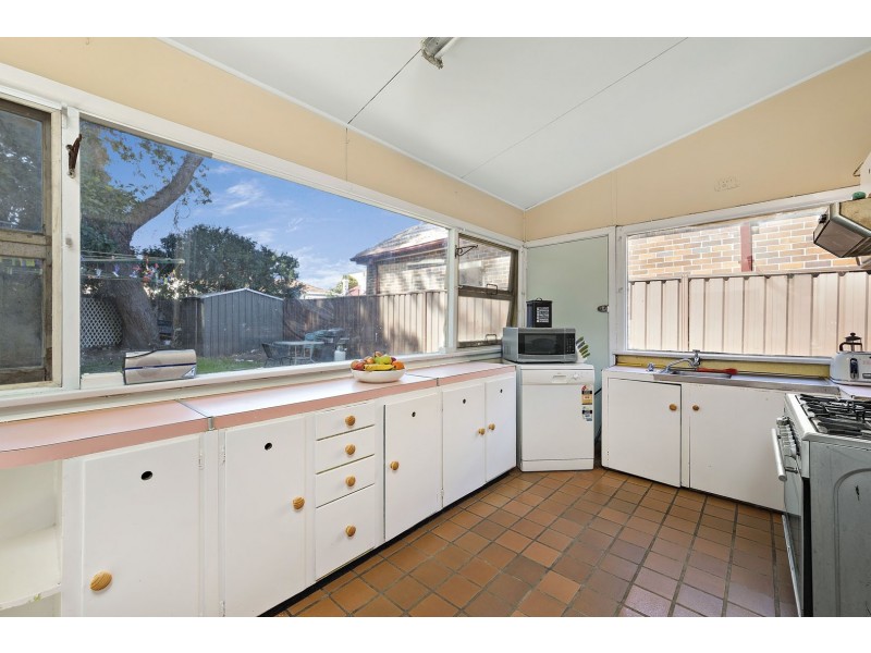 16 Rose Street, Ashfield NSW 2131
