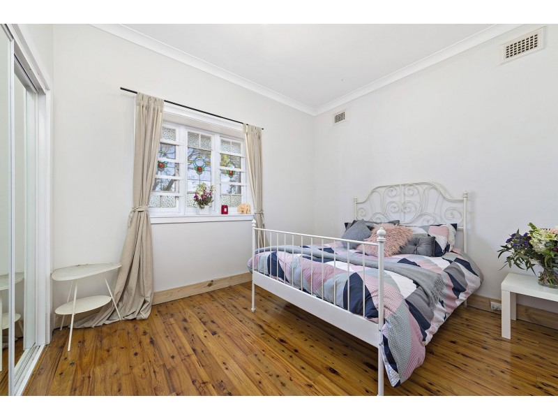 16 Rose Street, Ashfield NSW 2131