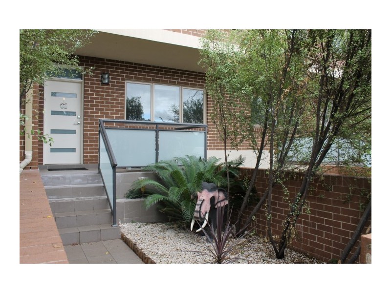 8/5-7 Short Street, Homebush NSW 2140