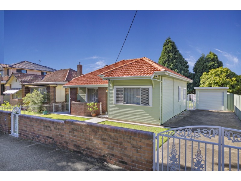 18 Ryrie Road, Earlwood NSW 2206