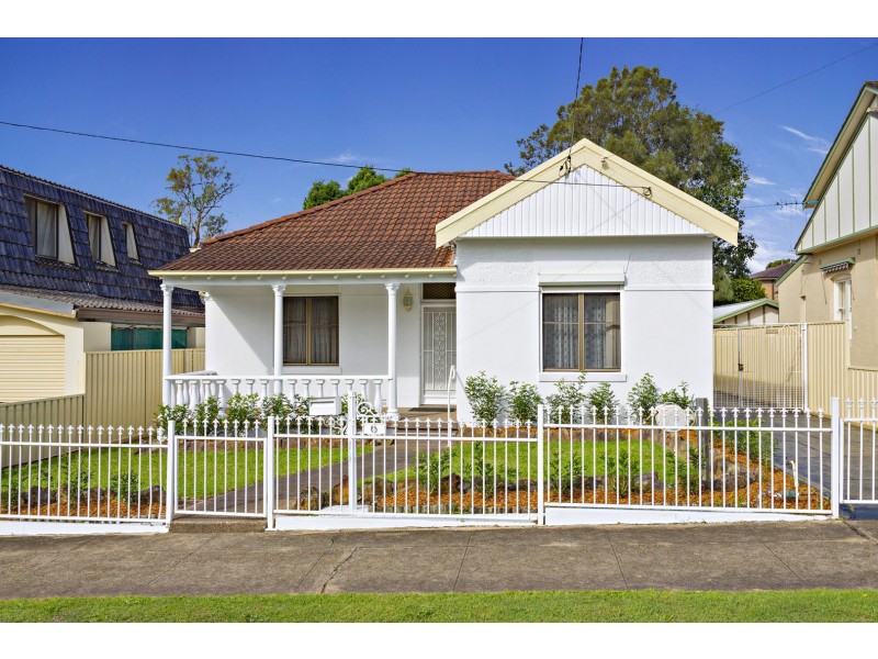 6 Sunbeam Avenue, Burwood NSW 2134