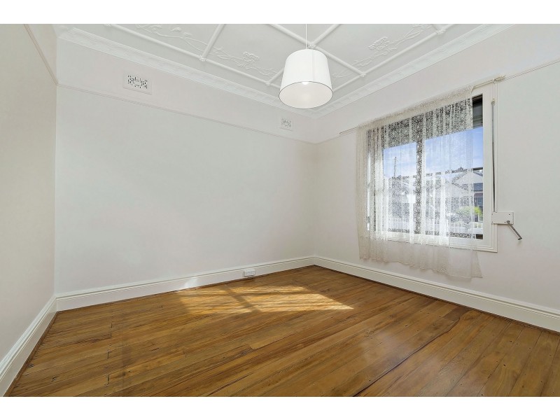 6 Sunbeam Avenue, Burwood NSW 2134