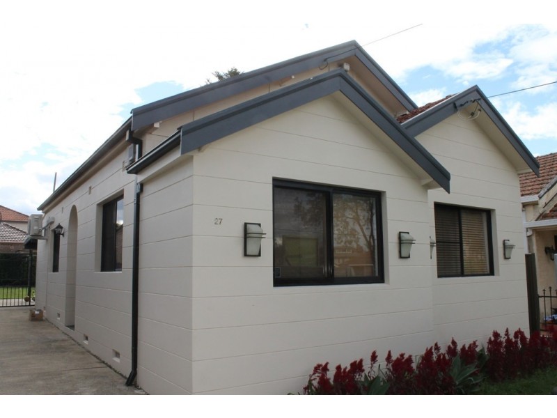 27 Omaha Street, Belfield NSW 2191