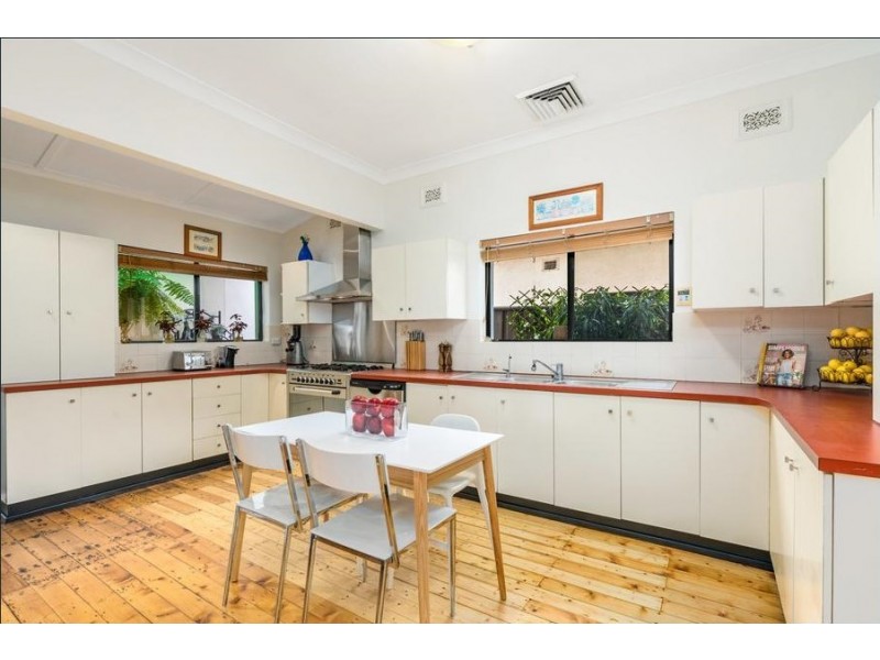 27 Omaha Street, Belfield NSW 2191