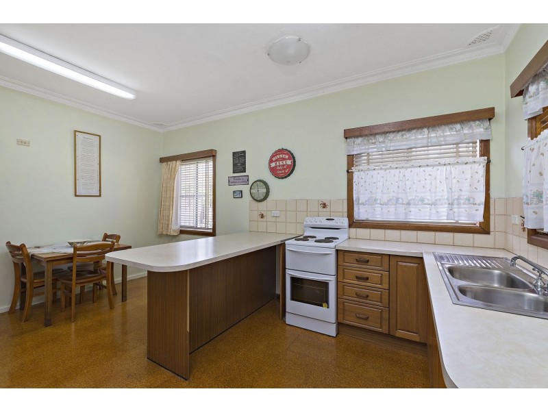 19 Jay Avenue, Belfield NSW 2191