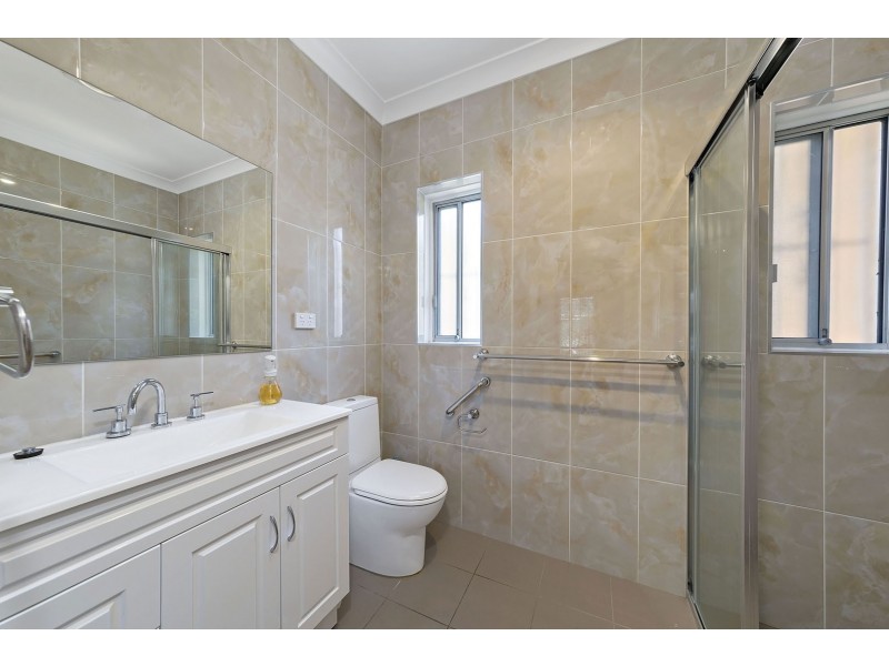 19 Jay Avenue, Belfield NSW 2191