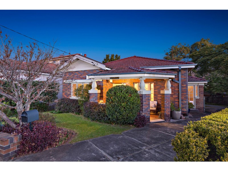 4 Holwood Avenue, Ashfield NSW 2131