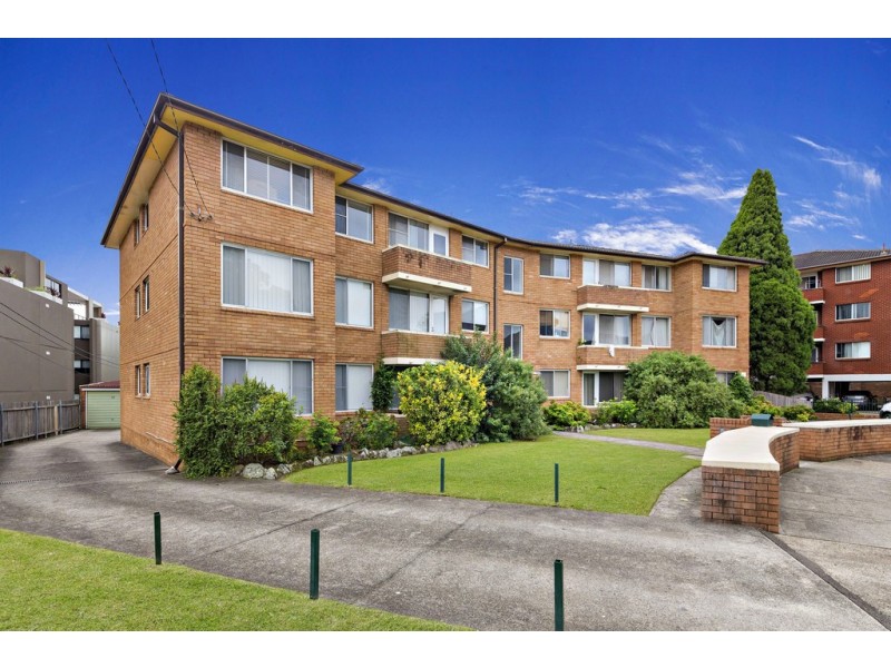 6/2 Mooney, Strathfield South NSW 2136