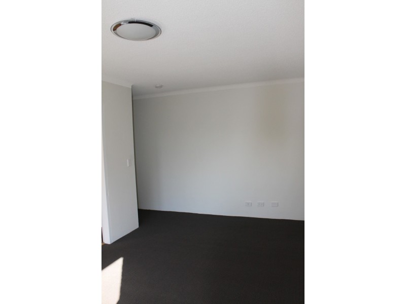 6/2 Mooney, Strathfield South NSW 2136