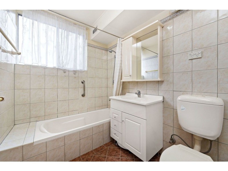 6/2 Mooney, Strathfield South NSW 2136