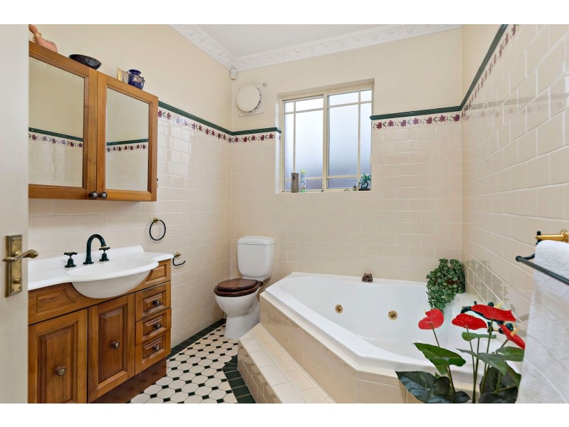 1 Gibbs Street, Auburn NSW 2144