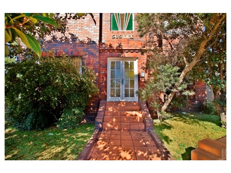 1/106 Norton Street, Ashfield NSW 2131