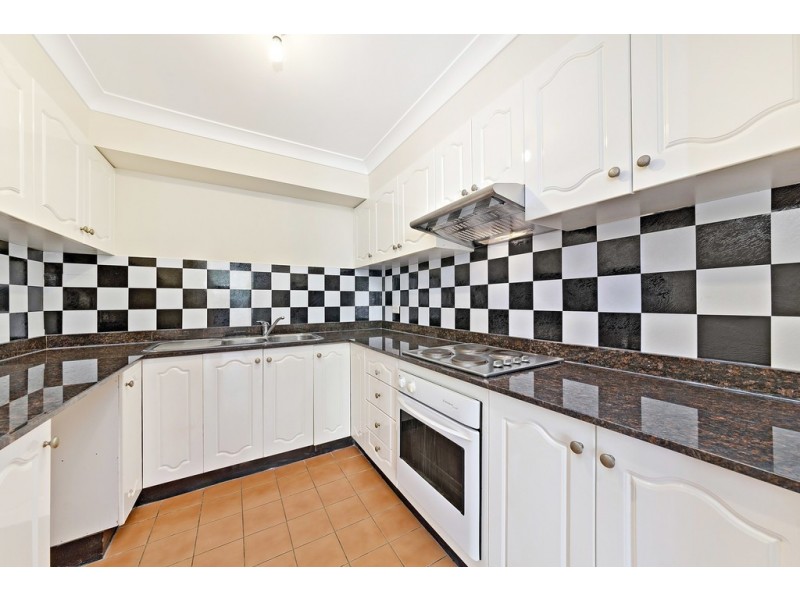 2/12-14 Dellwood Street, Bankstown NSW 2200