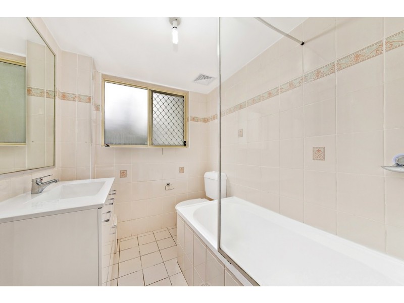2/12-14 Dellwood Street, Bankstown NSW 2200